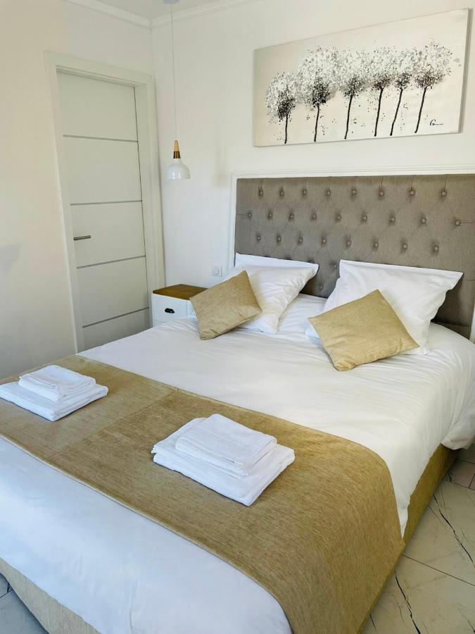 A Casa Di Jo Bed & Breakfast Calenzana Bagian luar foto
